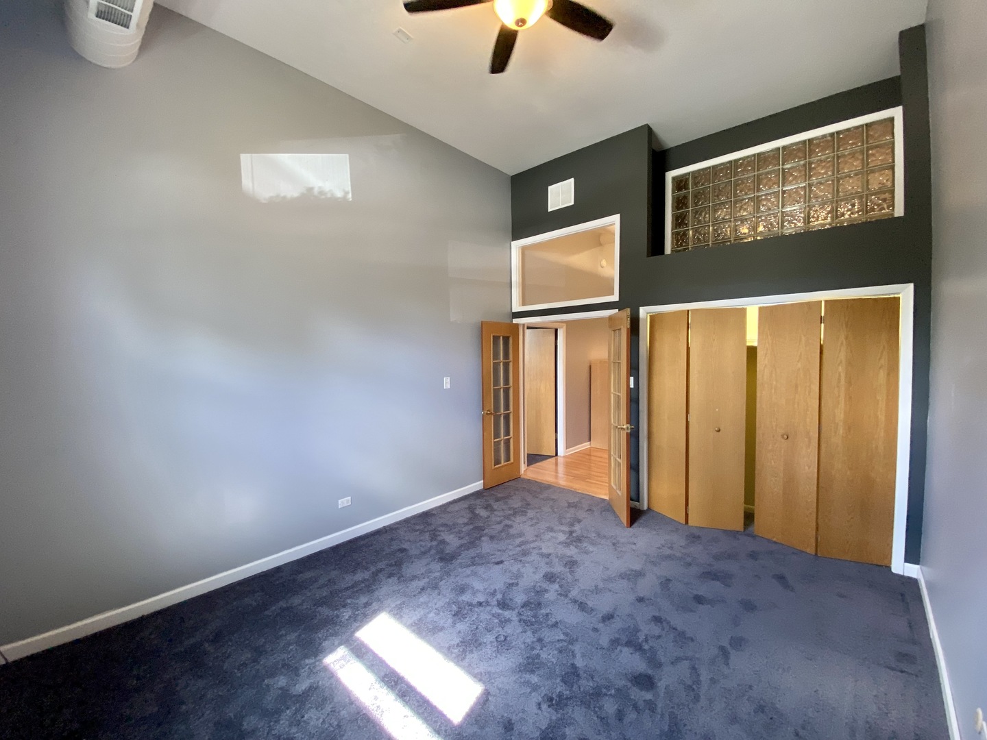 400 N Racine Avenue 101 Property Photo 17