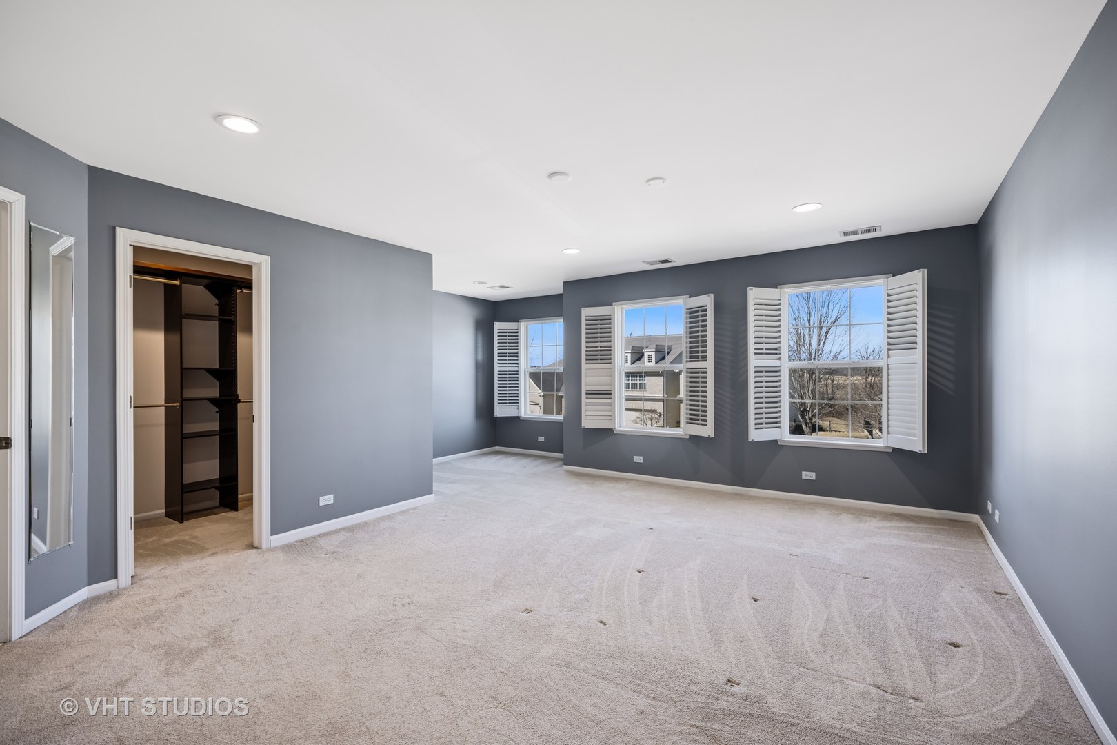 2703 Cobblestone Drive B Property Photo 10