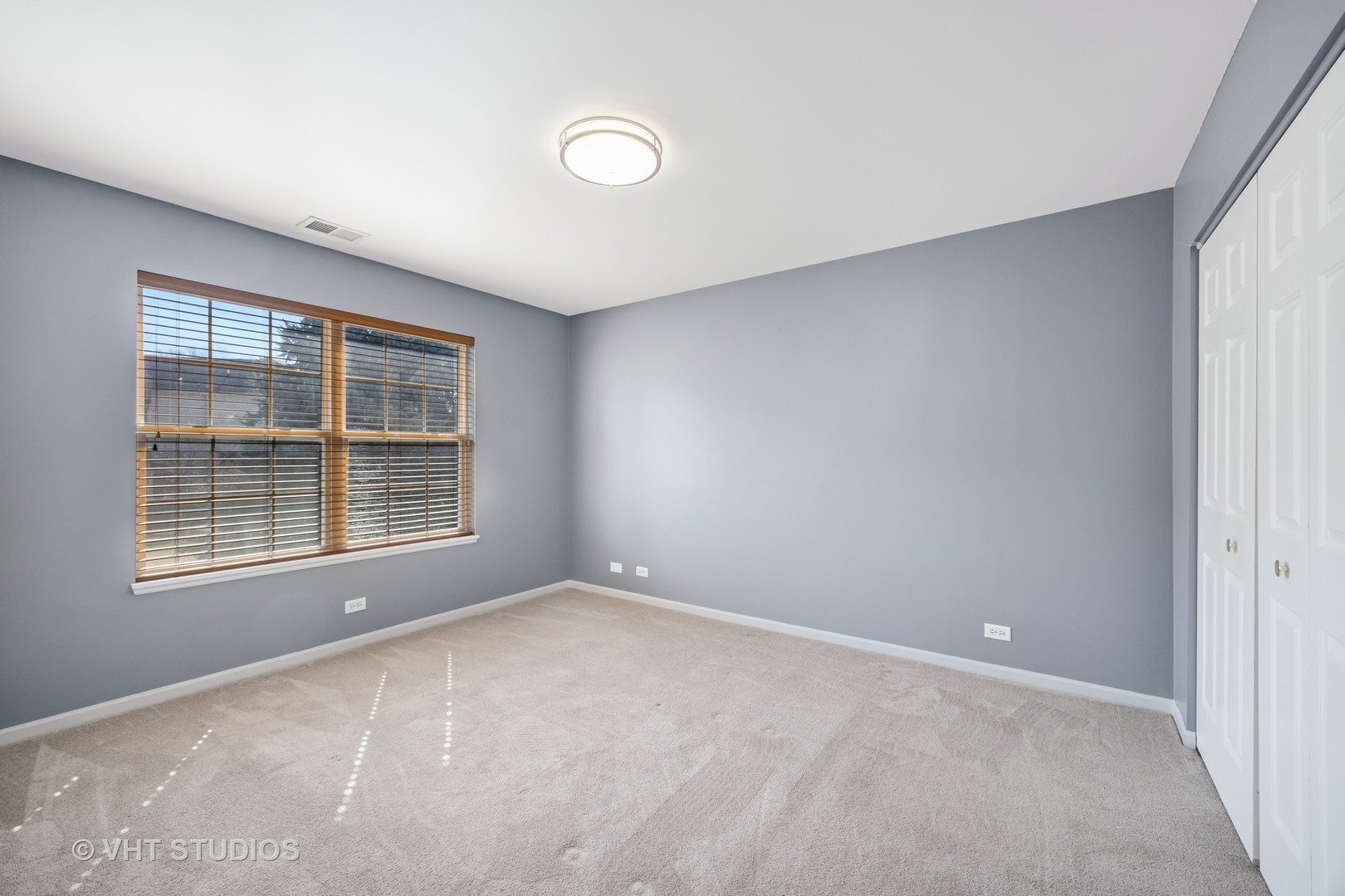 2703 Cobblestone Drive B Property Photo 15