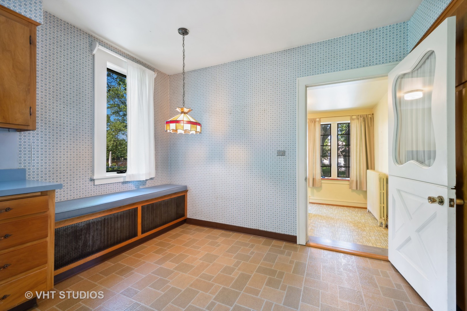 8634 School Street Property Photo 11