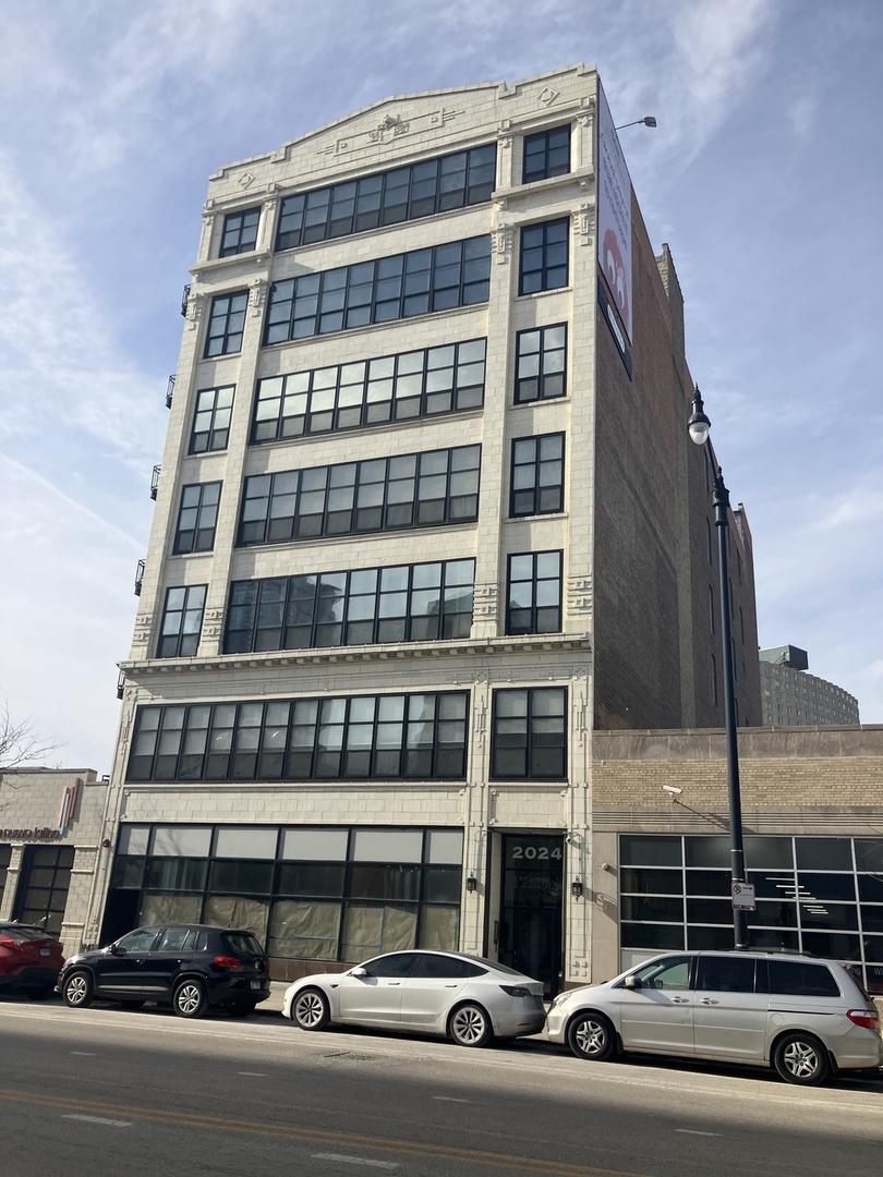 2024 S Wabash Ave Property Photo