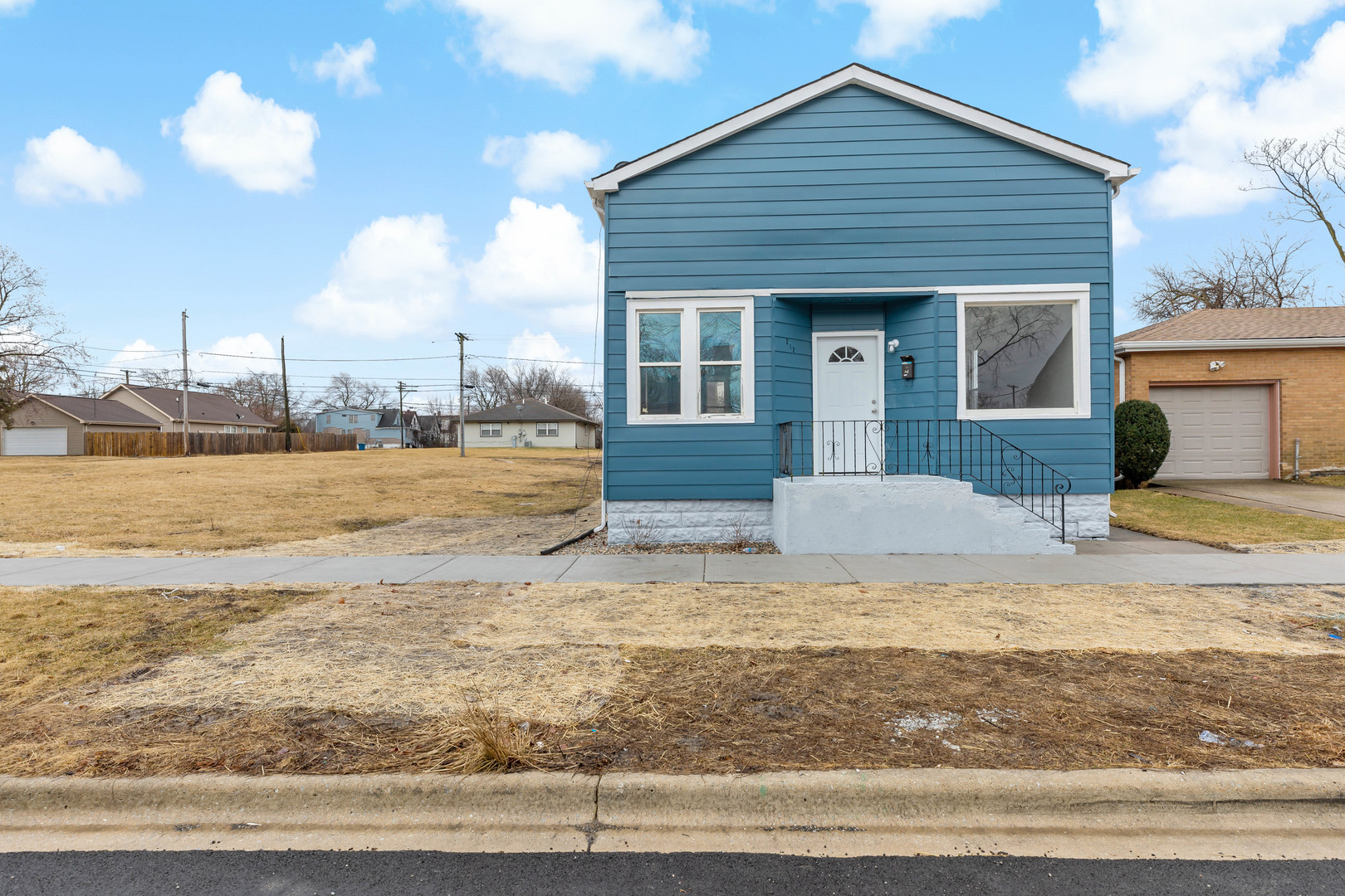 212 Morgan St Property Photo