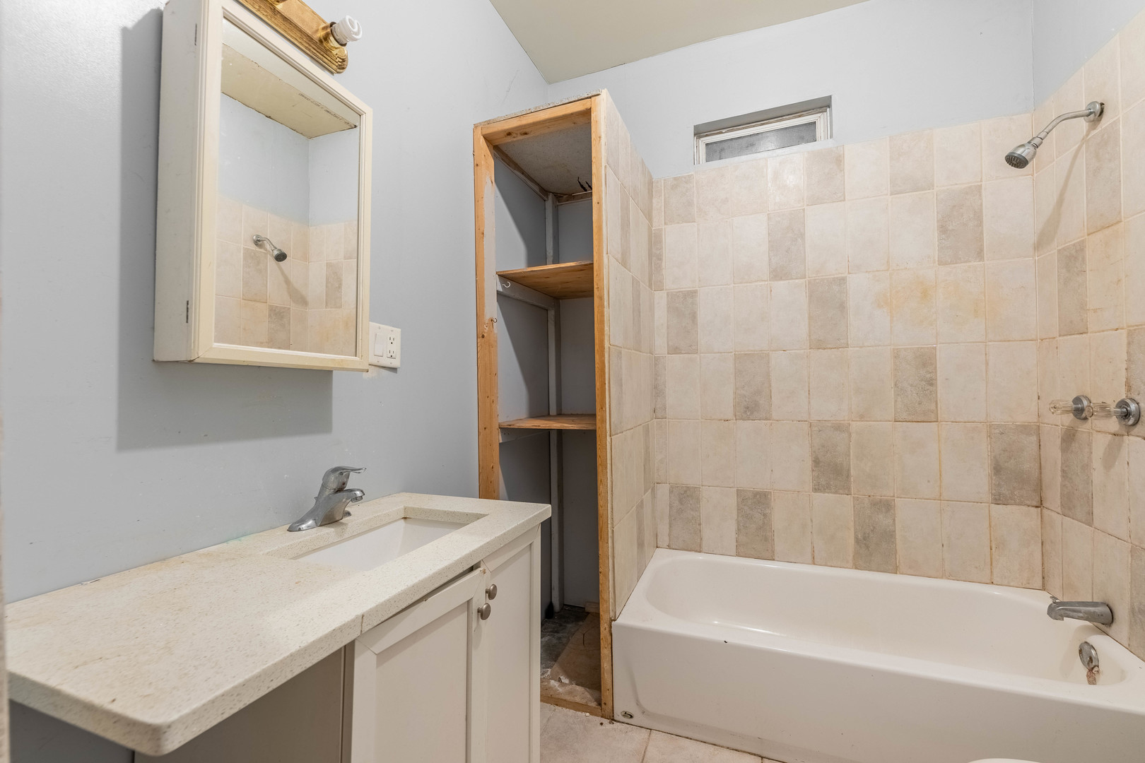 2244 S Drake Avenue Property Photo 14