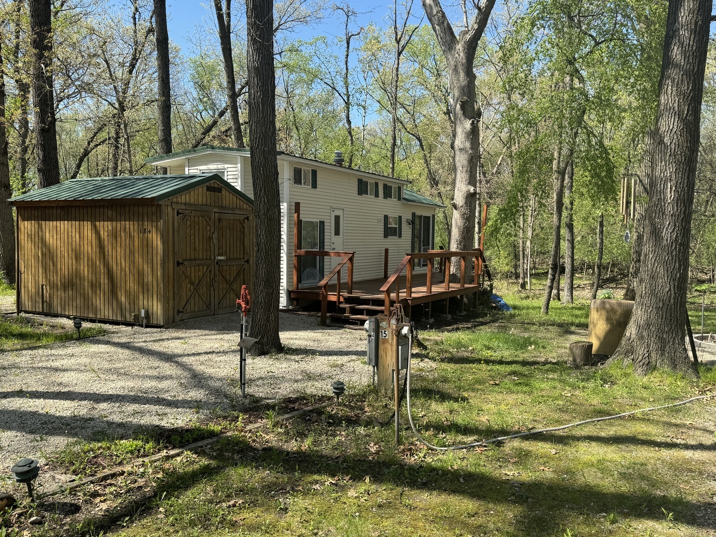 15-184 Woodhaven Lakes Property Photo