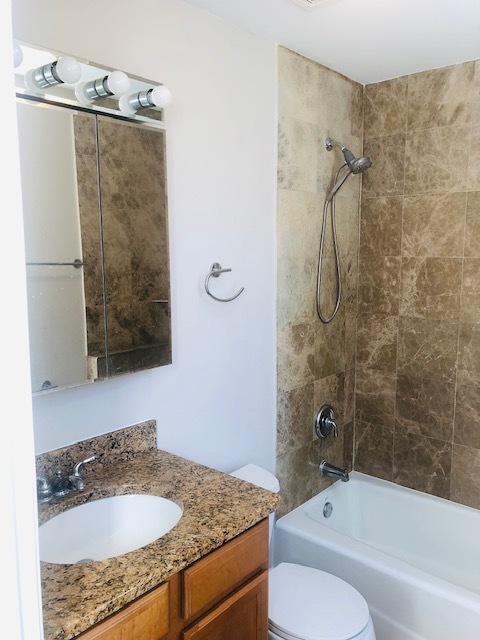 5230 N Campbell Avenue 1a Property Photo 11