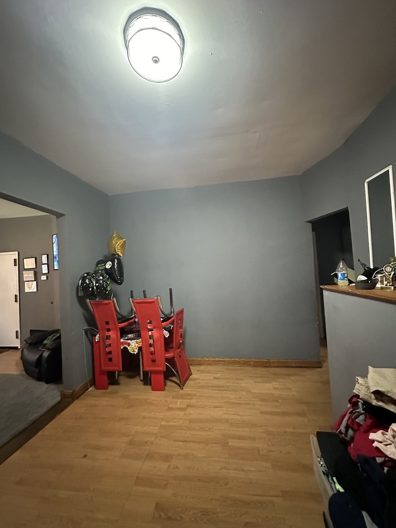 329 N Long Avenue Property Photo 3
