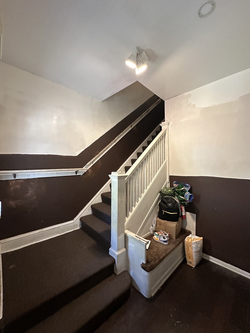 329 N Long Avenue Property Photo 8
