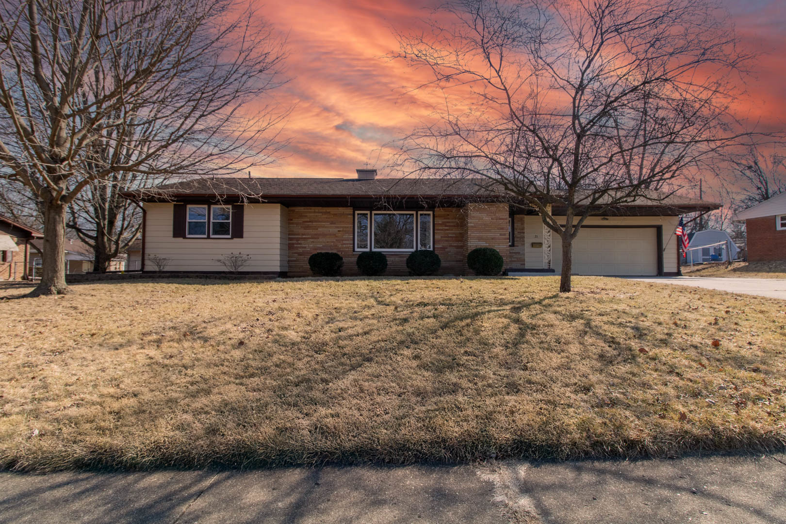 Normal Community High School Real Estate Listings Main Image