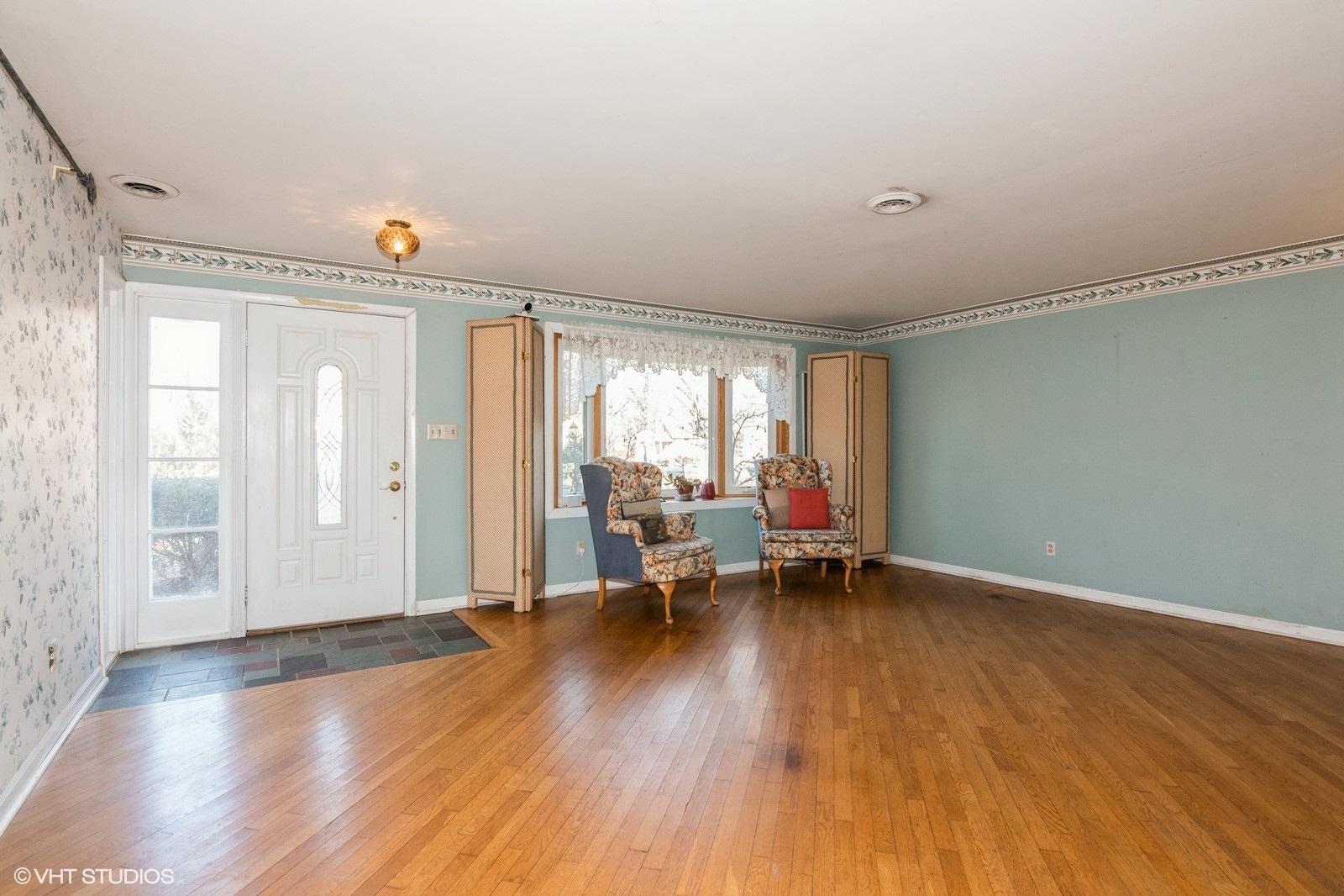 510 Mckinley Street Property Photo 4