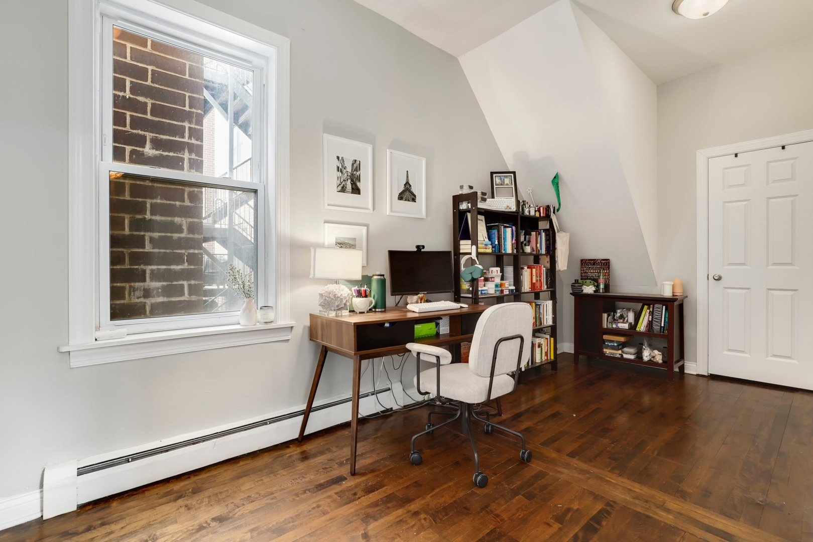 3114 N Clybourn Avenue Property Photo 9