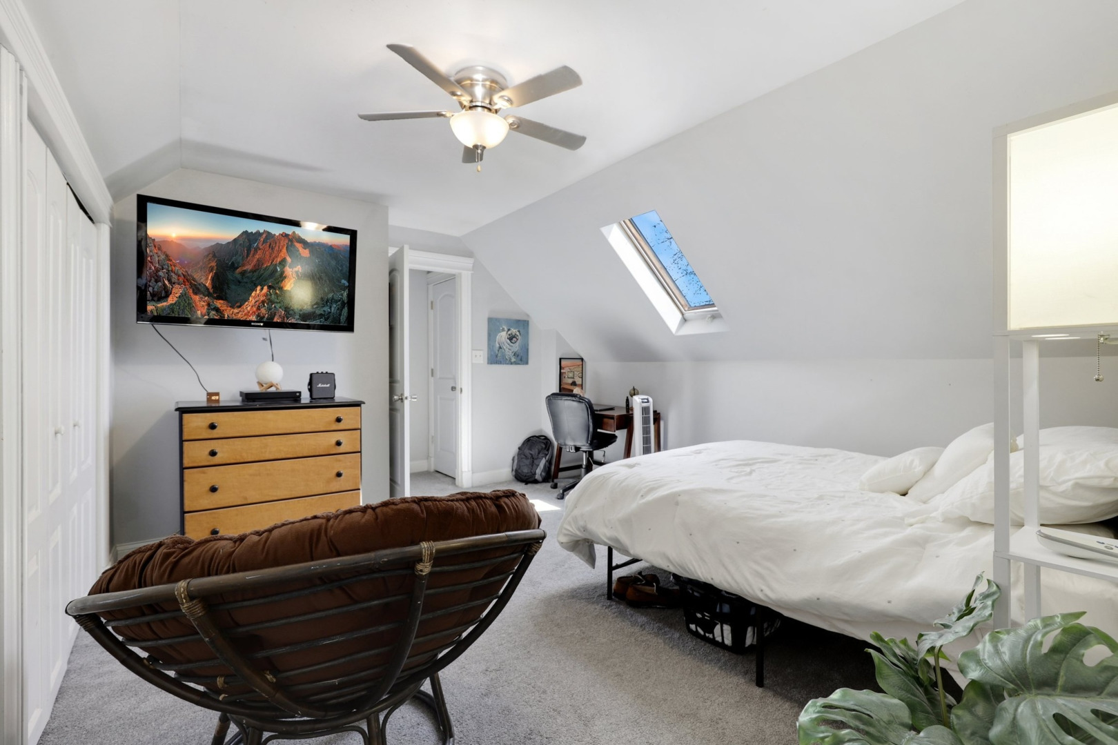 3114 N Clybourn Avenue Property Photo 17