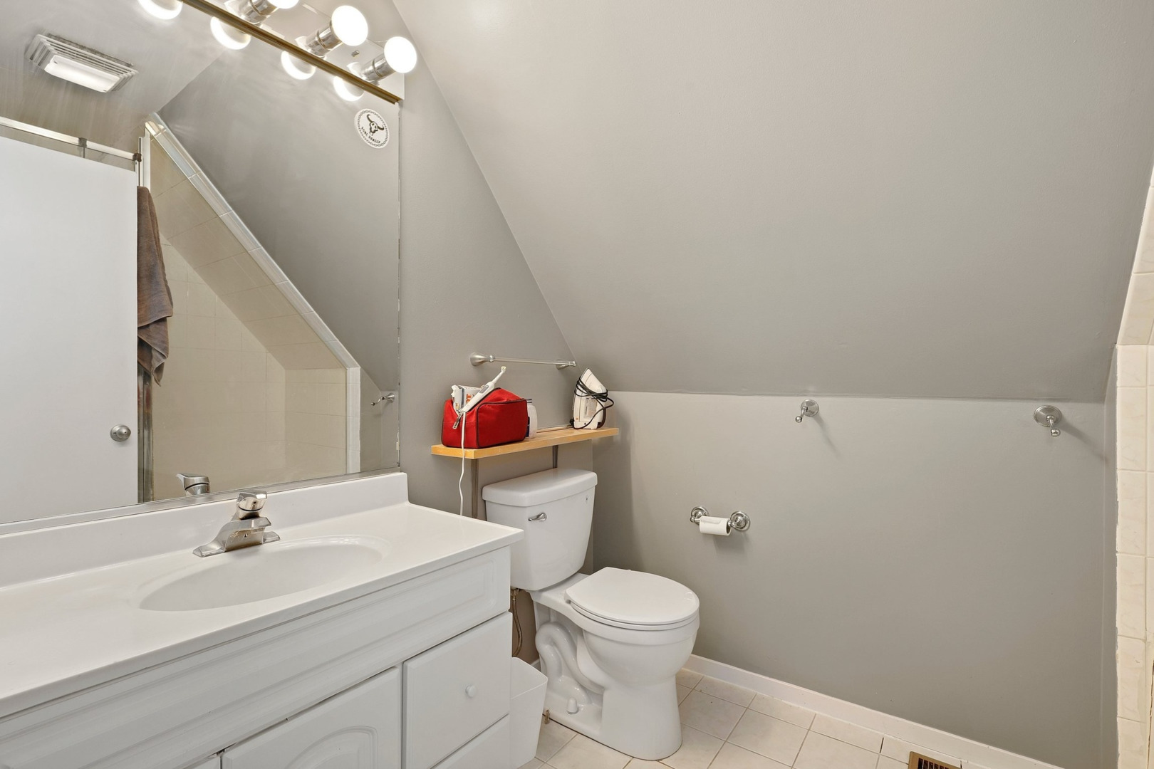3114 N Clybourn Avenue Property Photo 29
