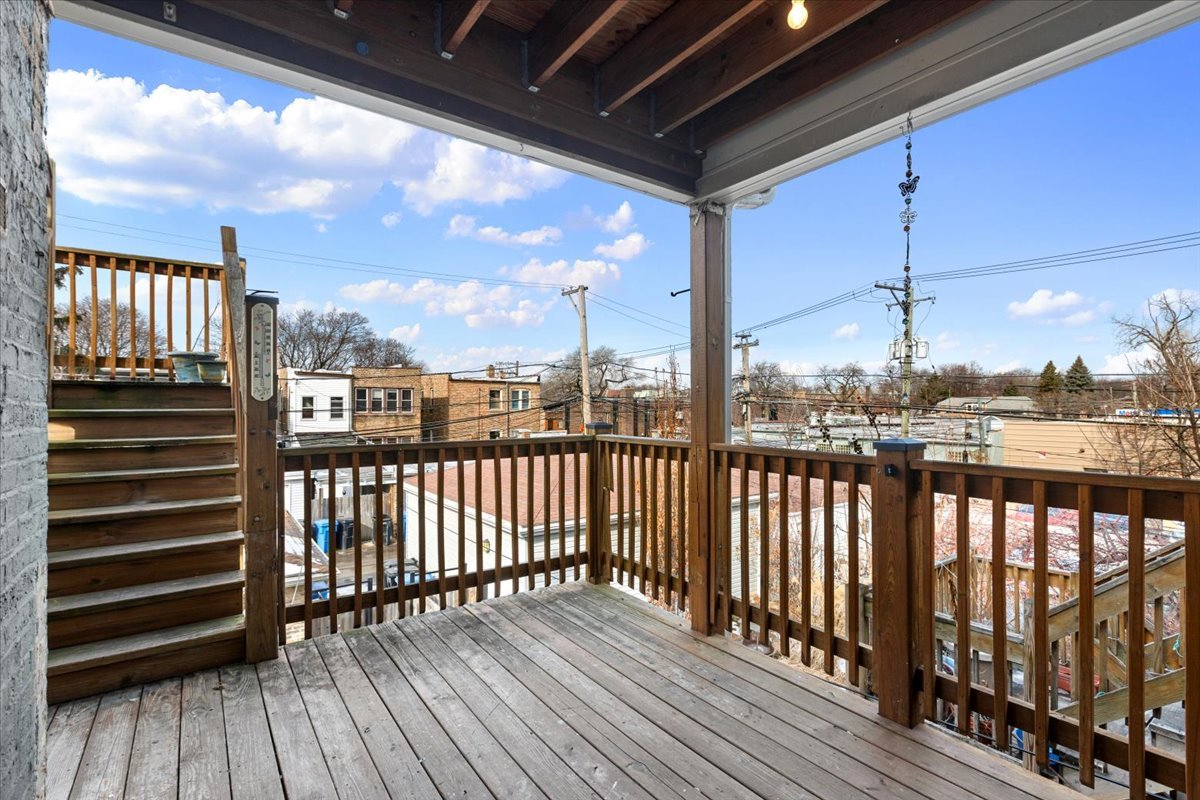 5936 N Campbell Avenue Property Photo 11