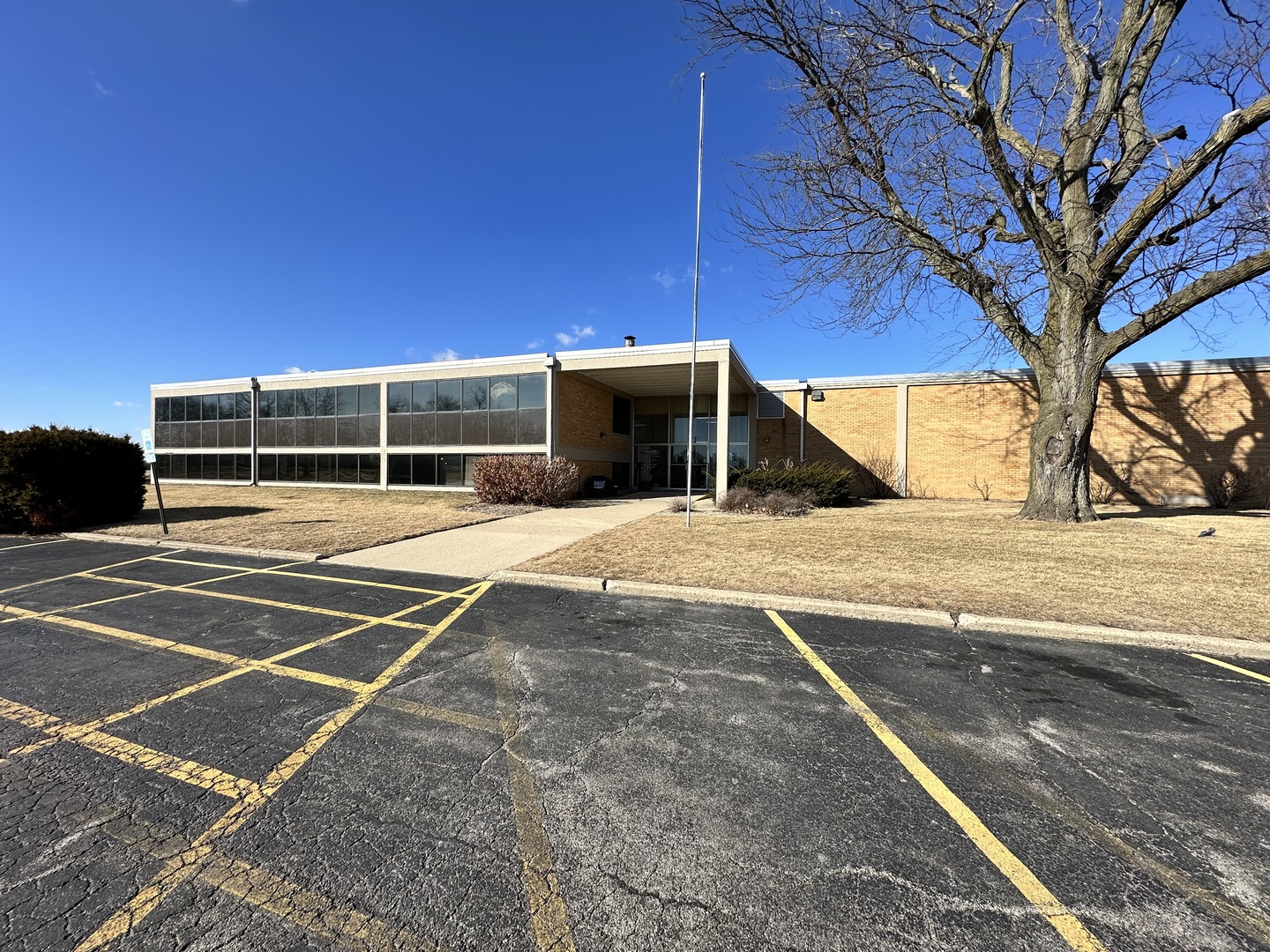 535 Elm Place Cr1 Property Photo 1