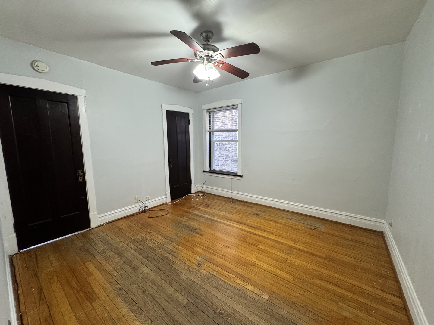 4826 N California Avenue Property Photo 8