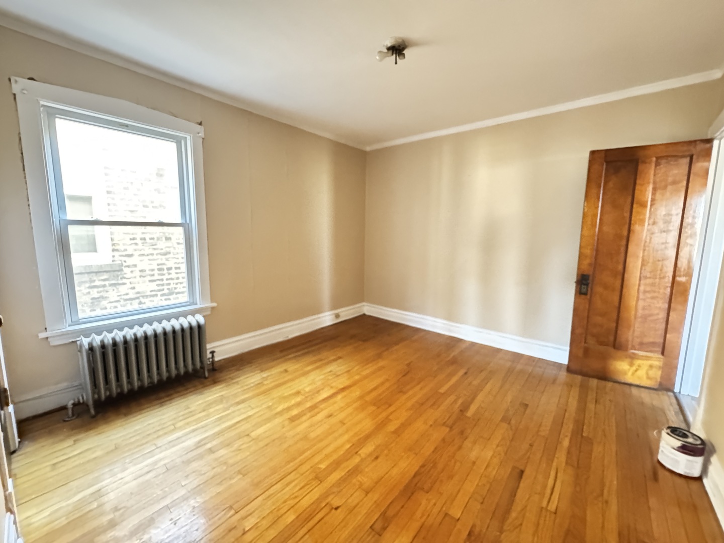 4826 N California Avenue Property Photo 9