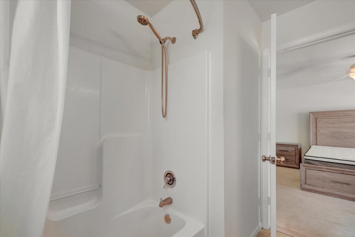 508 Luria Lane Property Photo 24