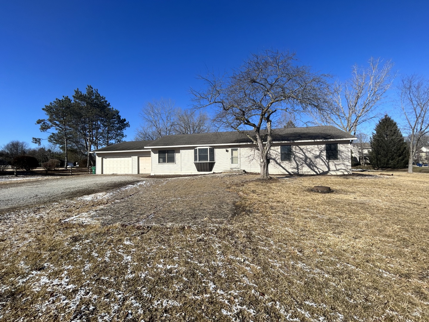 33430 N Hunt Club Road Property Photo
