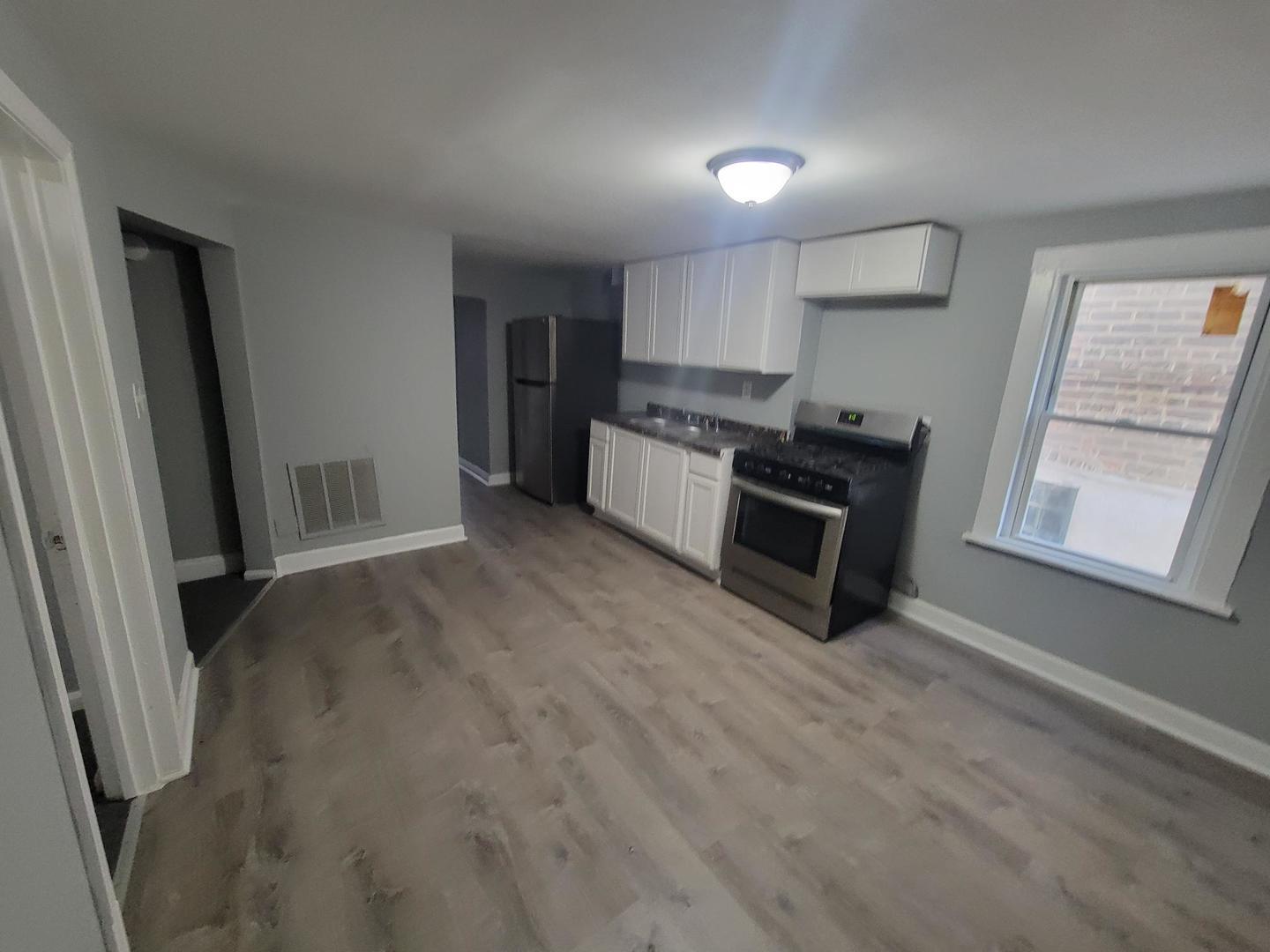 5149 S Marshfield Avenue Property Photo 3