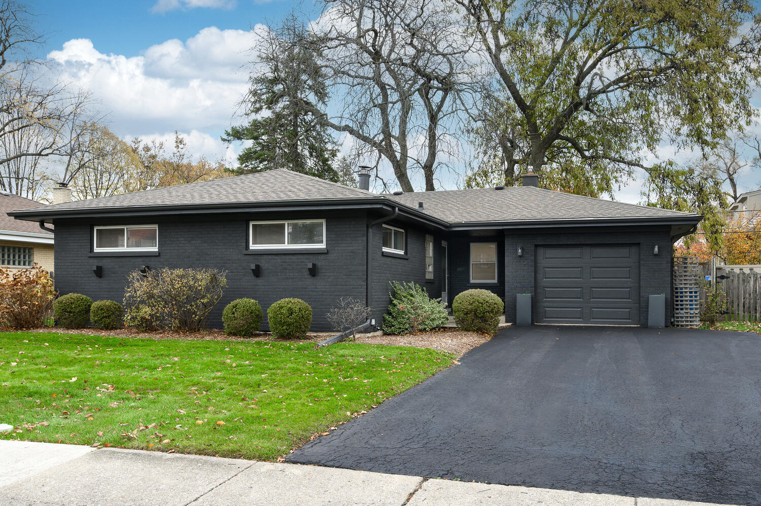 479 S Poplar Ave Property Photo