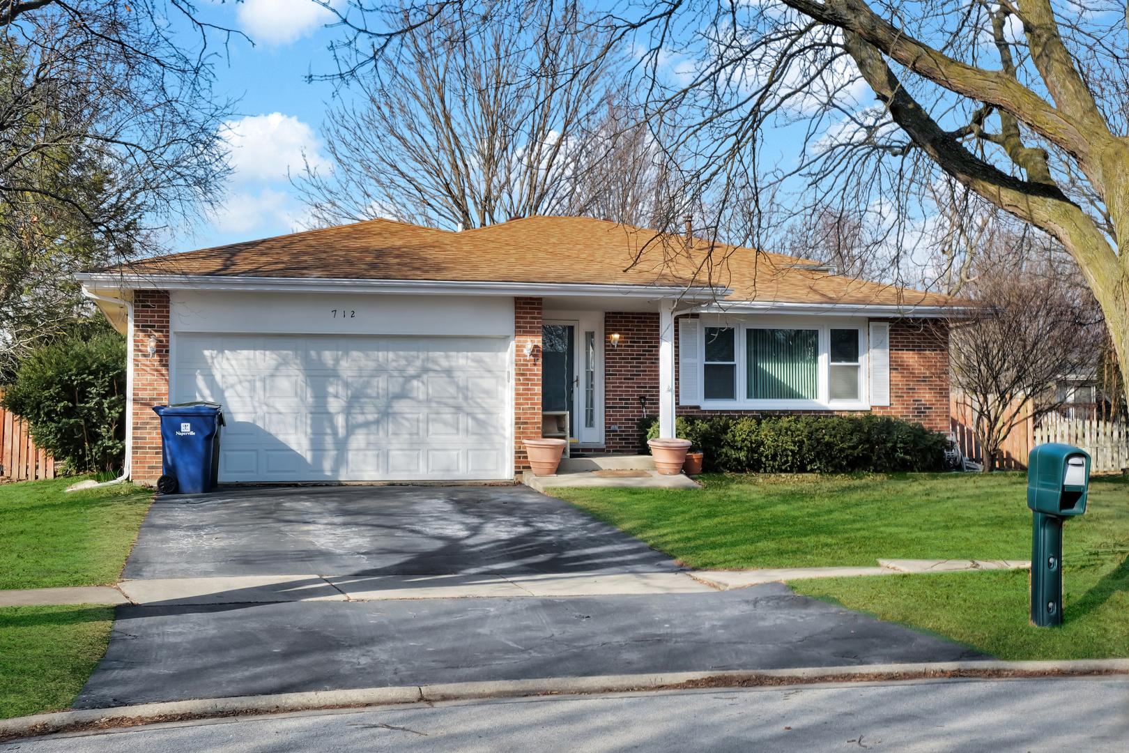 Real Estate Main Image