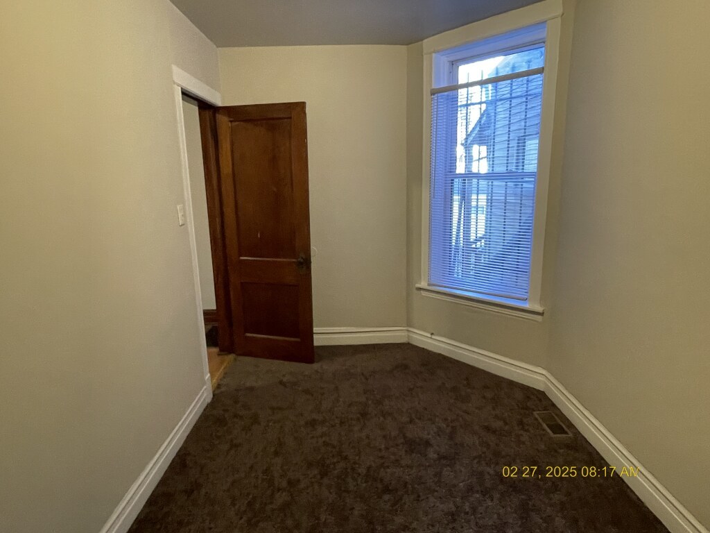 5734 S Ada Street Property Photo 5