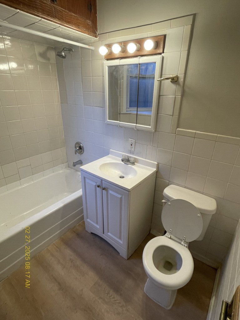 5734 S Ada Street Property Photo 8