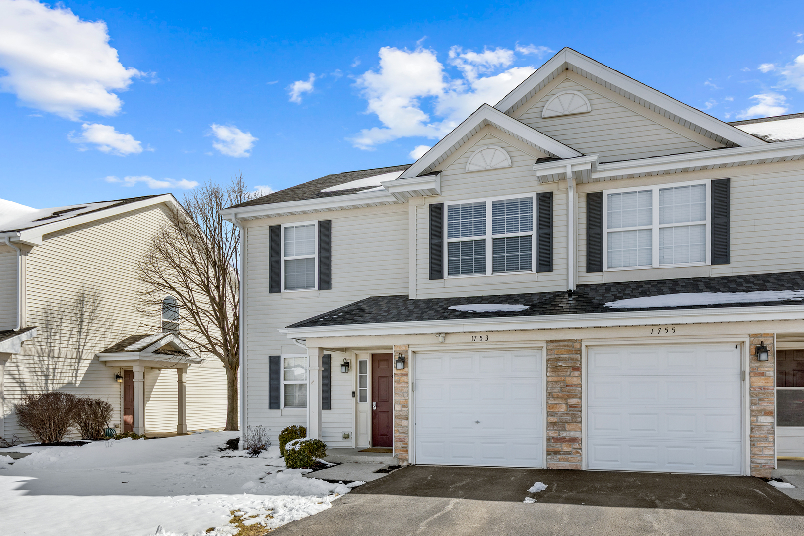 12304992 Property Photo