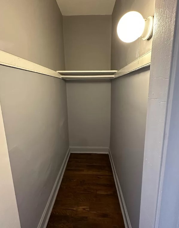 1504 E 74th Place Property Photo 10