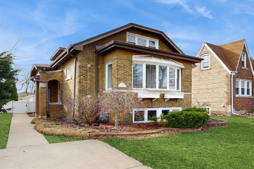 3742 Wisconsin Avenue Property Photo