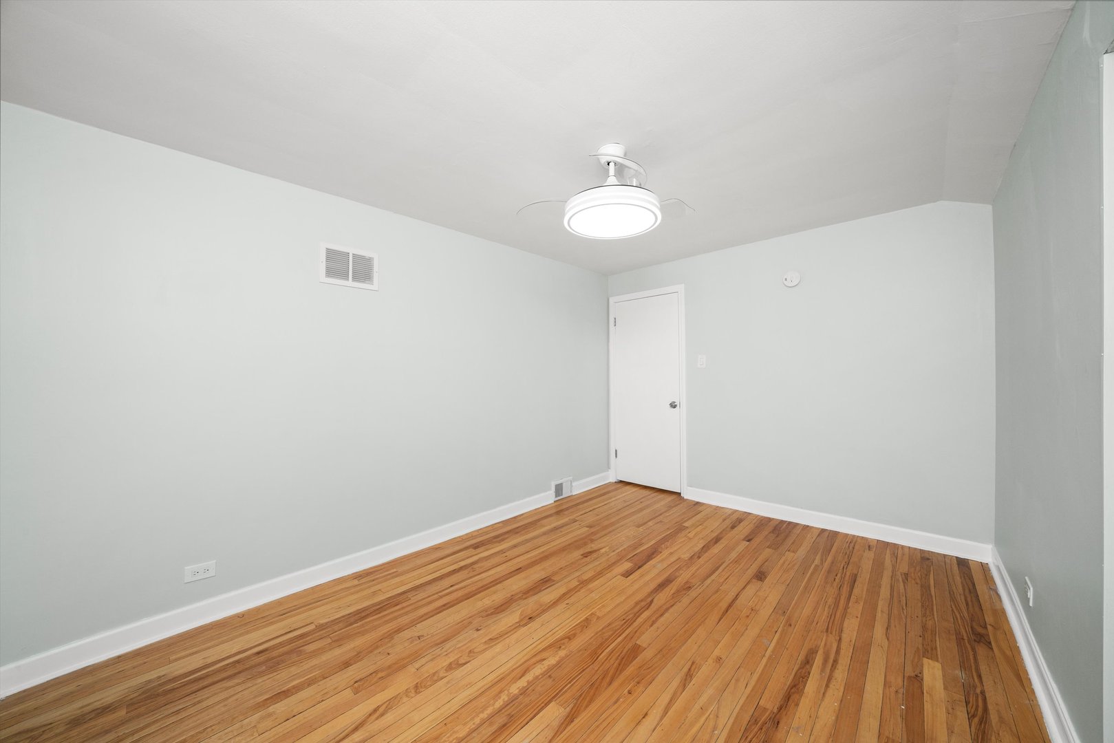 3900 Home Avenue Property Photo 15
