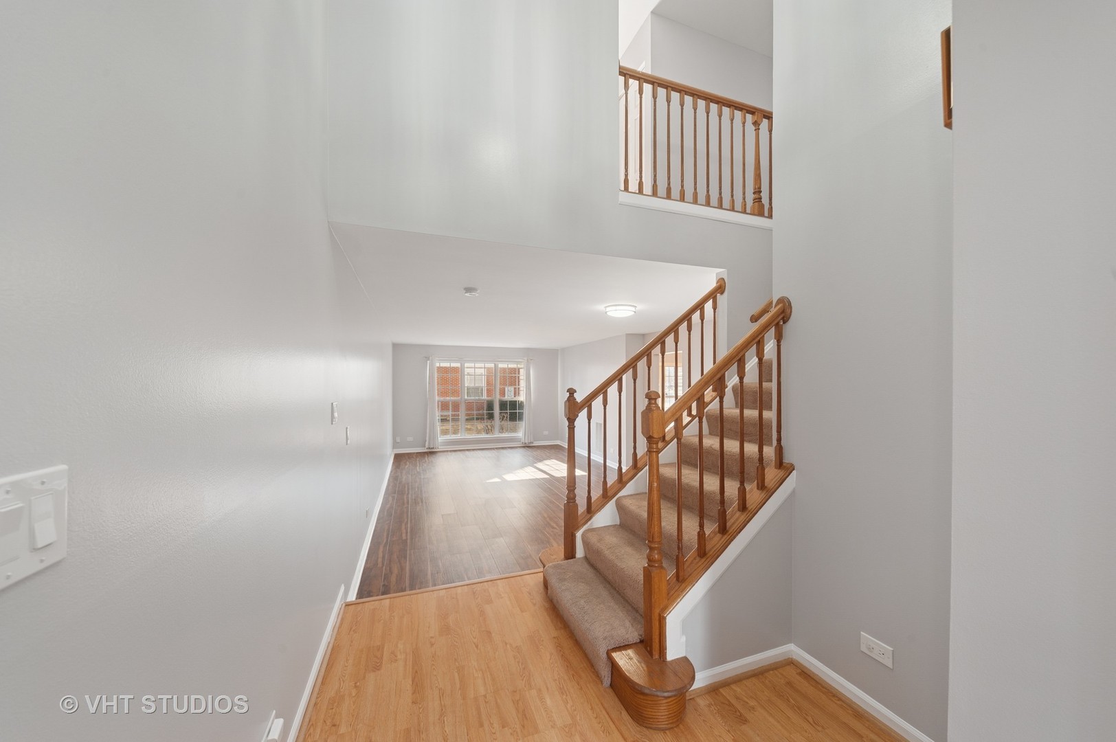 503 Grosse Pointe Circle Property Photo 6