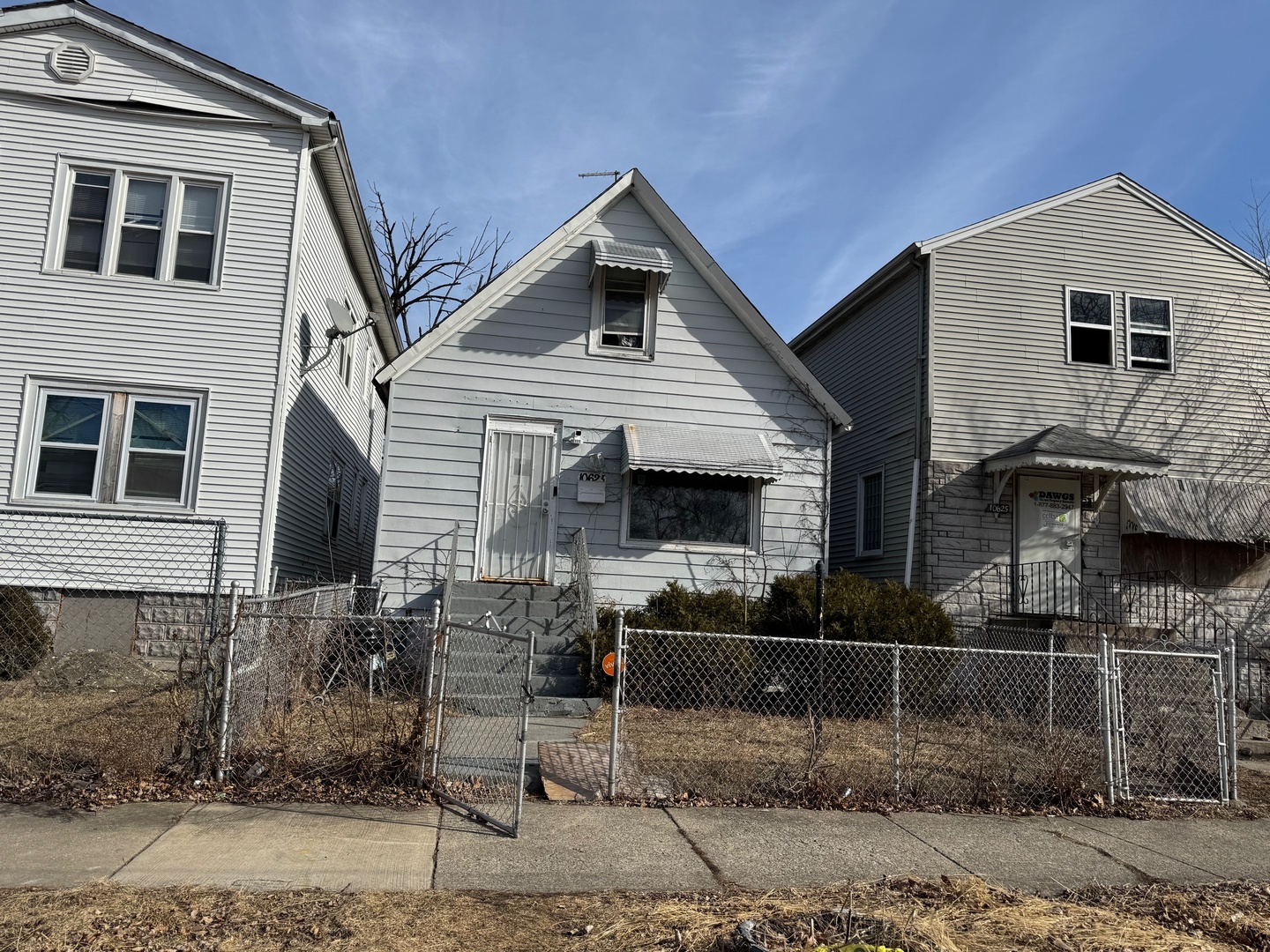 10623 S Perry Avenue Property Photo 1