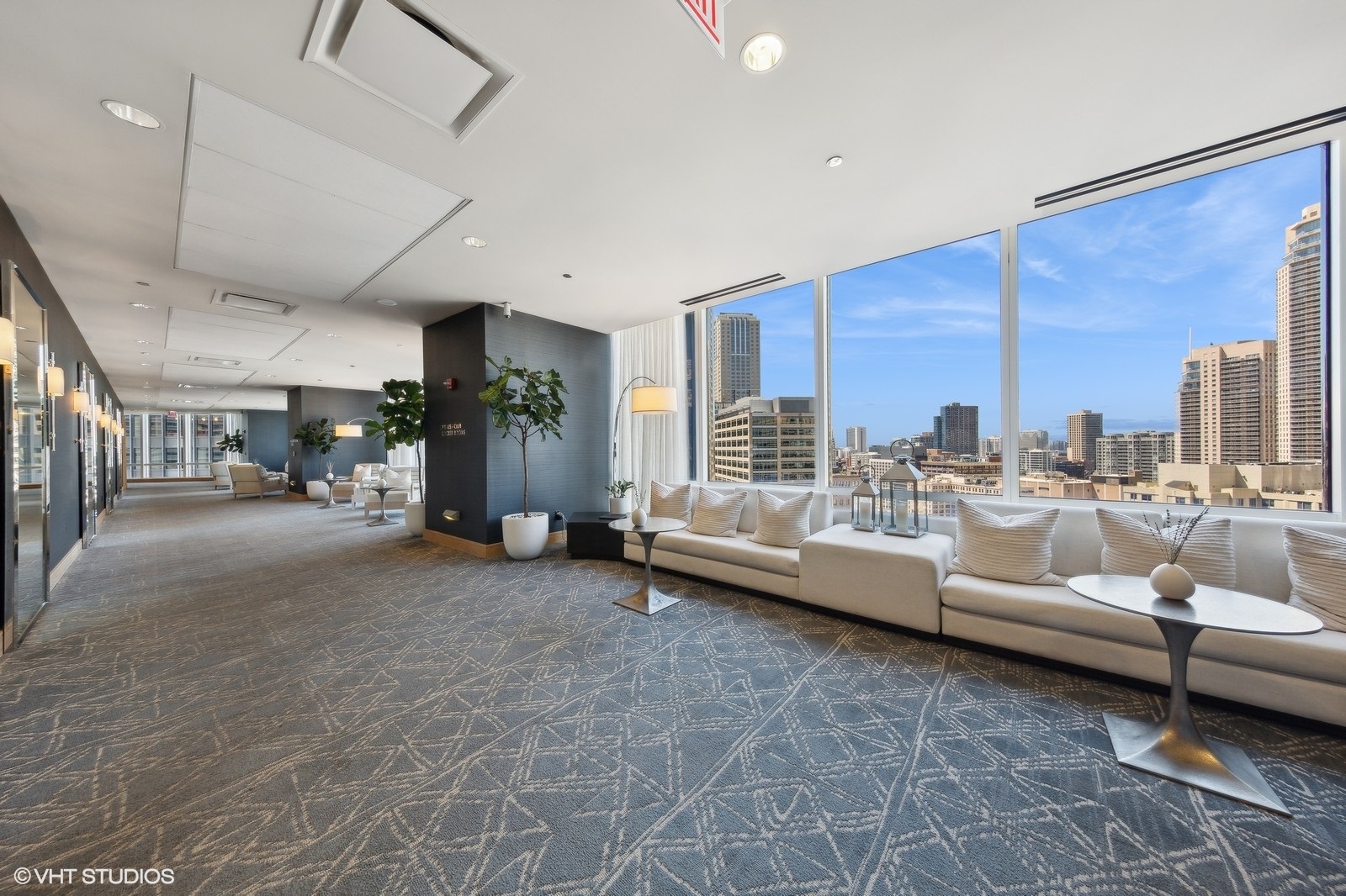 401 N Wabash Avenue 2526 Property Photo 9