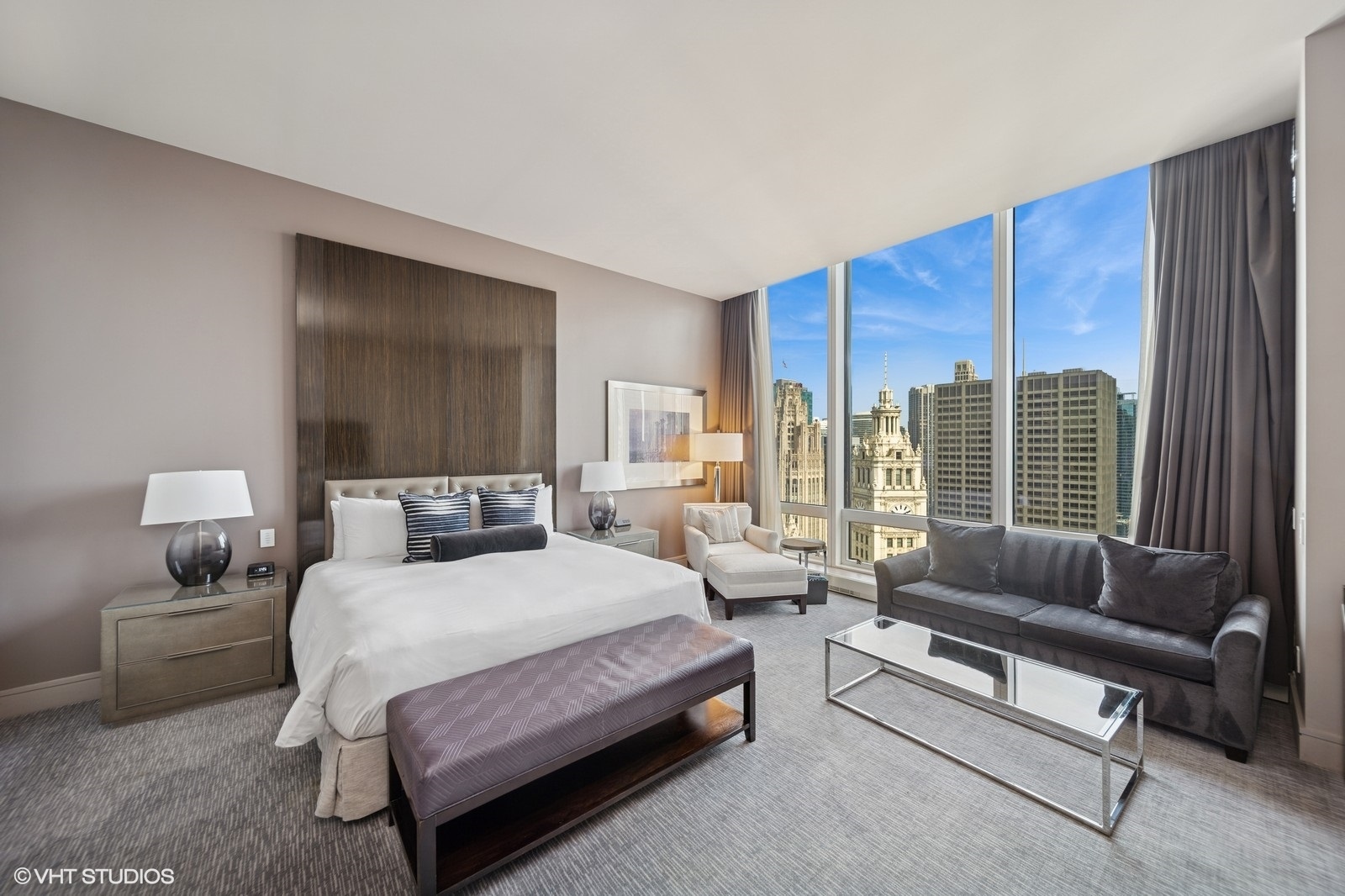 401 N Wabash Avenue 2404 Property Photo 5