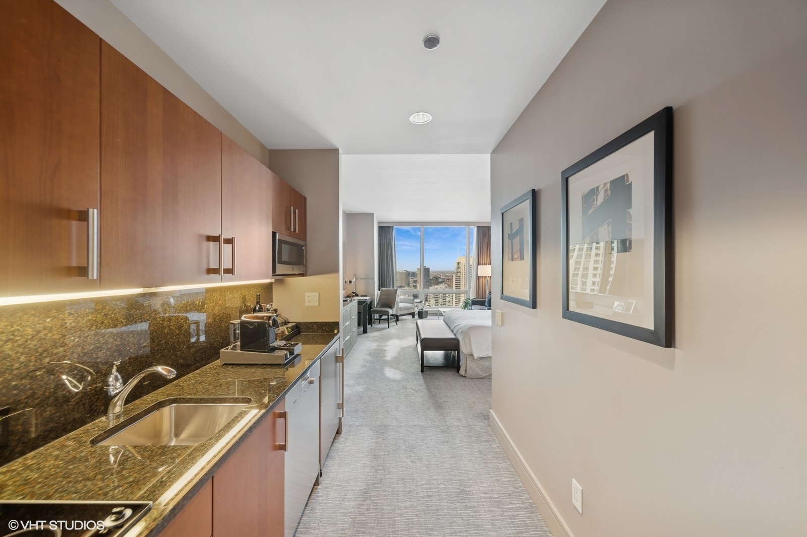 401 N Wabash Avenue 2318 Property Photo 4