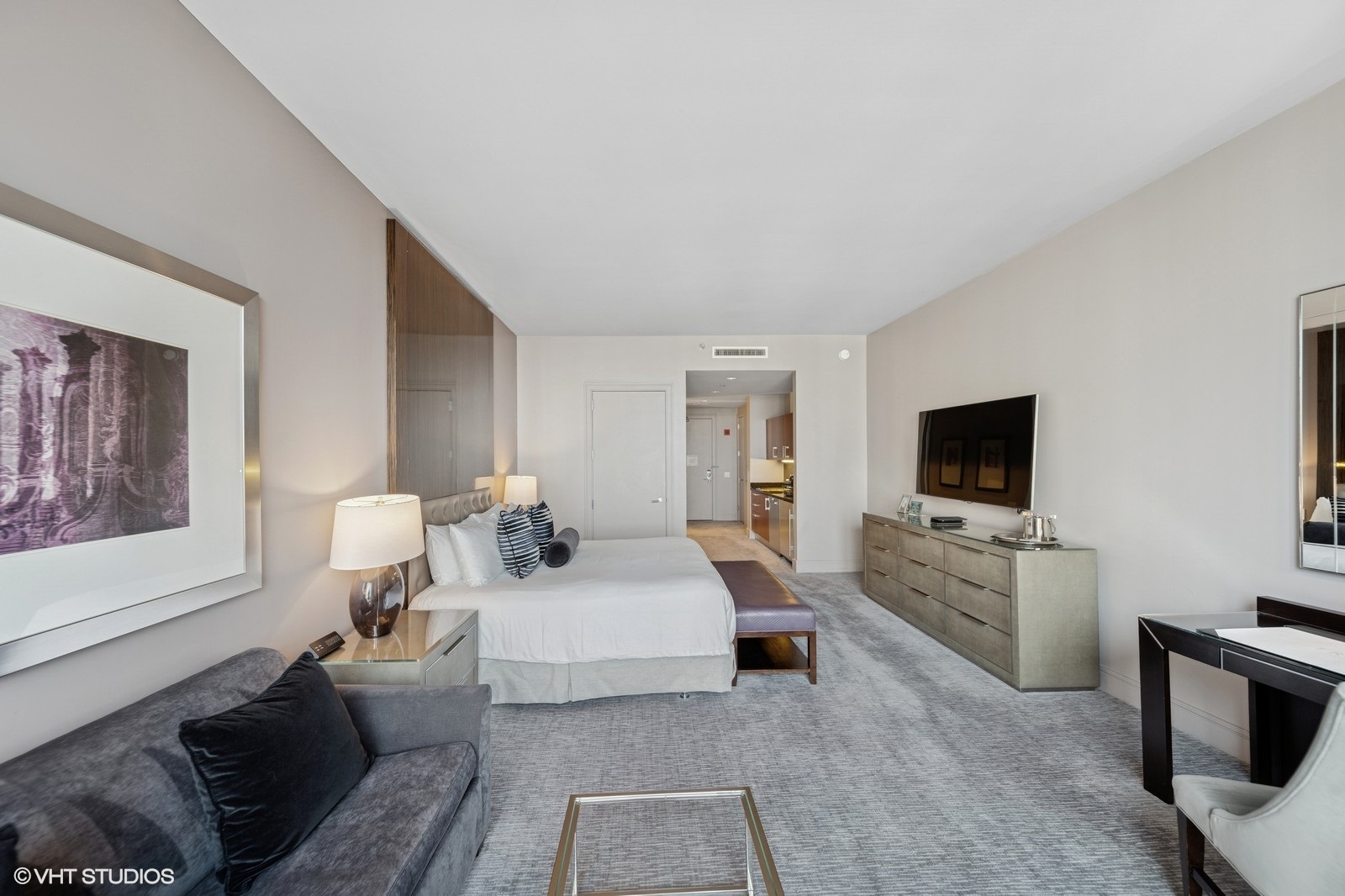 401 N Wabash Avenue 2318 Property Photo 5