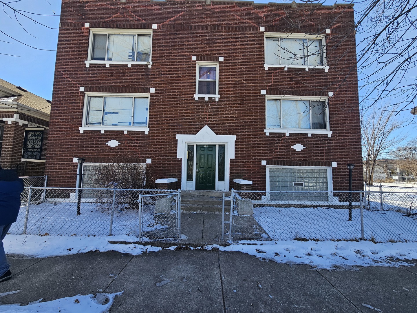4719 W Superior Street Property Photo 1
