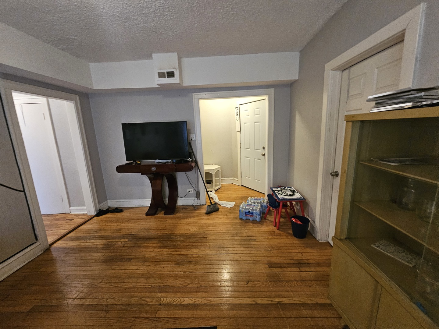 4719 W Superior Street Property Photo 5