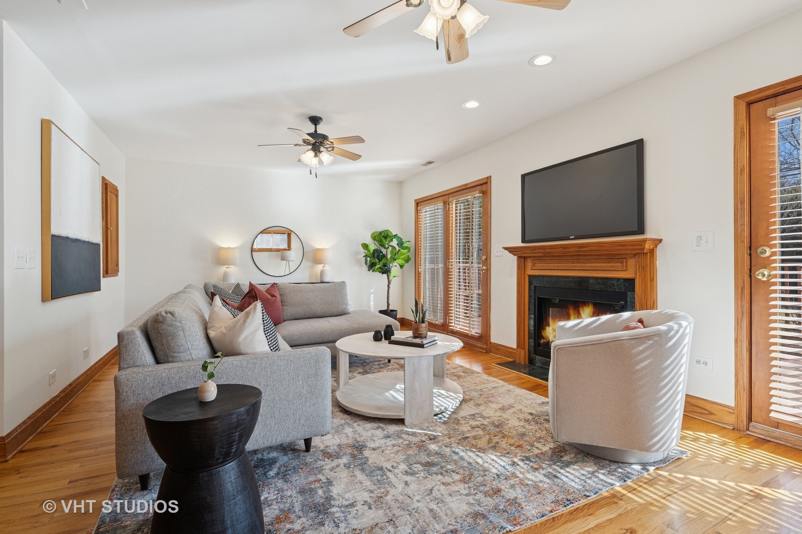 5633 N Kostner Avenue Property Photo 10