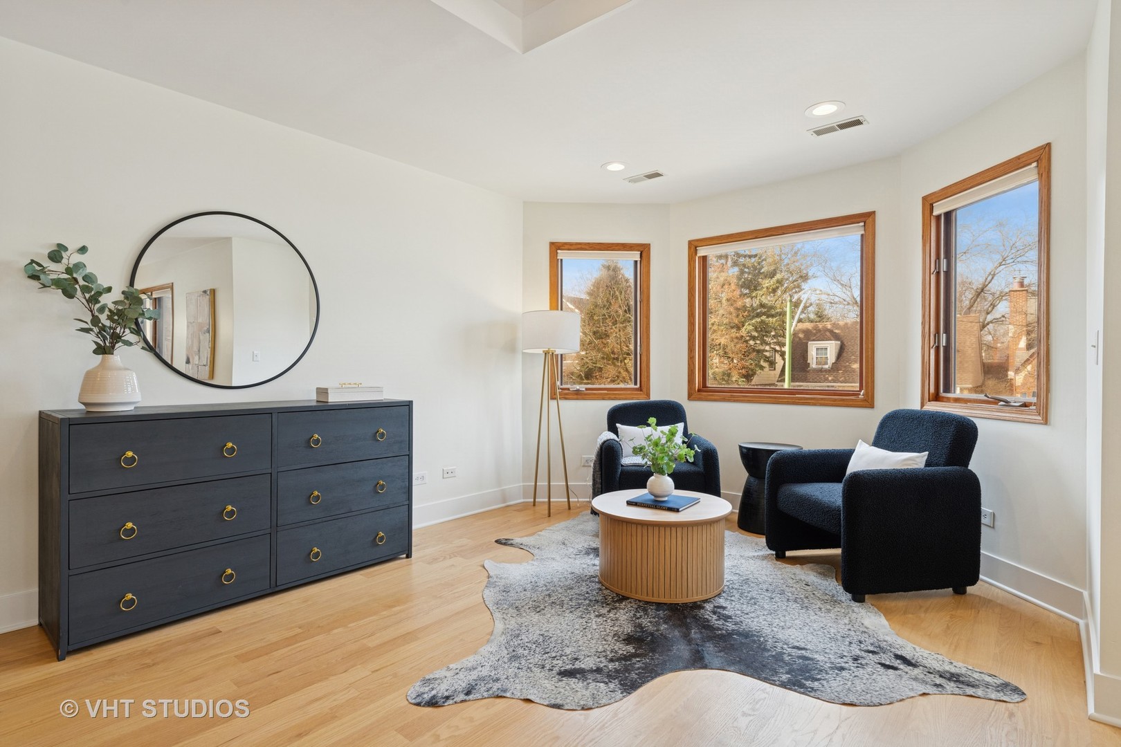 5633 N Kostner Avenue Property Photo 17