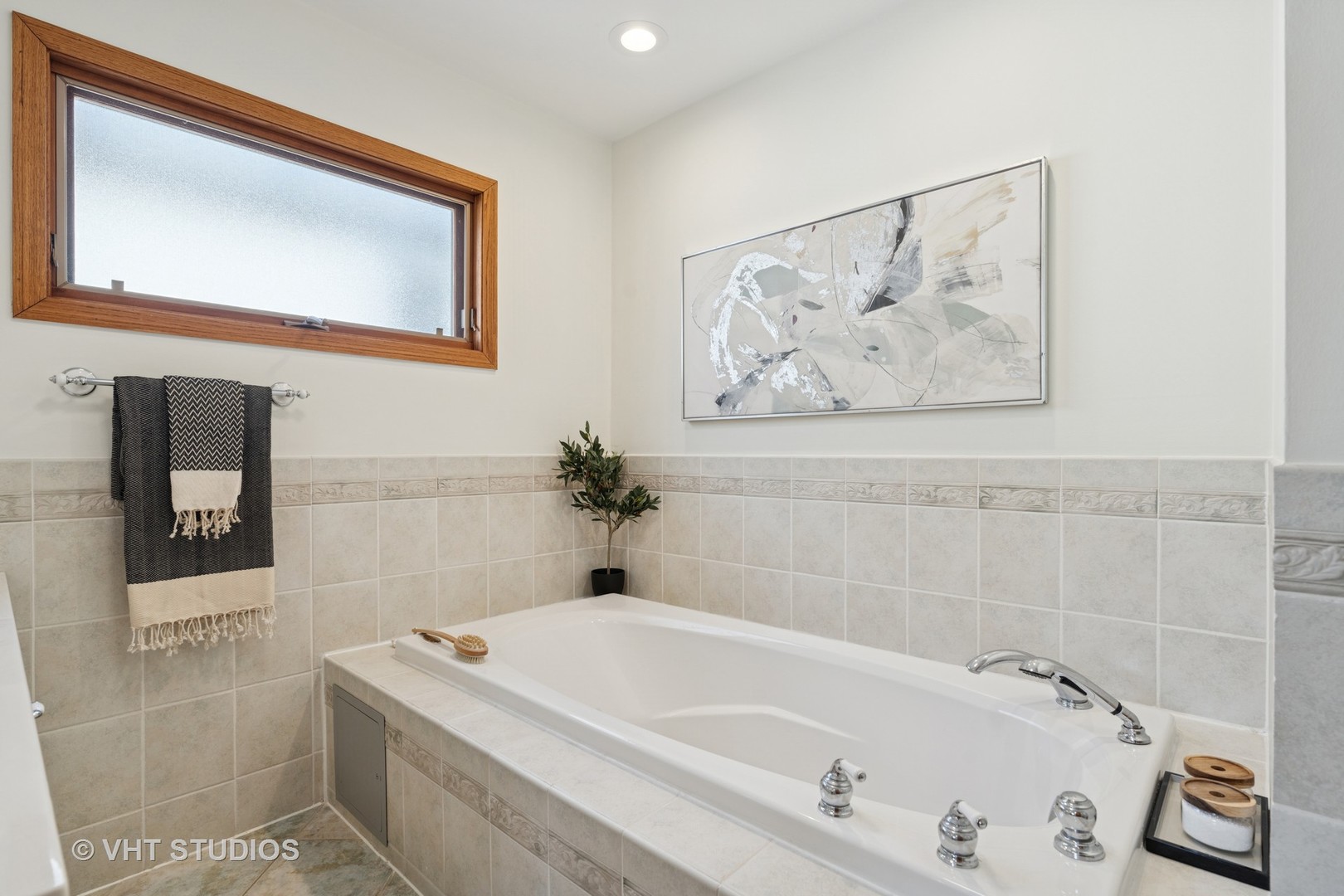 5633 N Kostner Avenue Property Photo 19