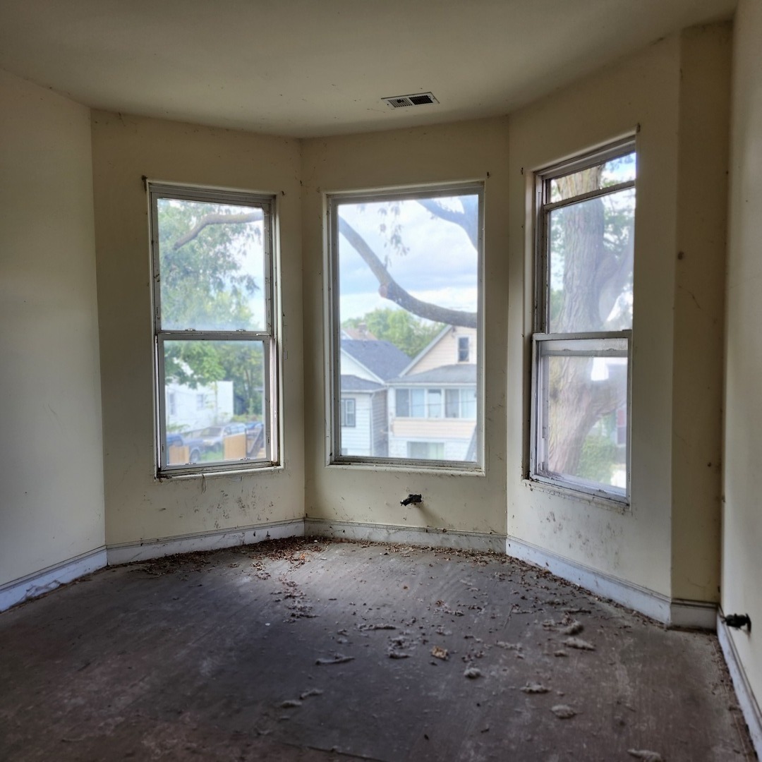 7233 S Sangamon Street Property Photo 4
