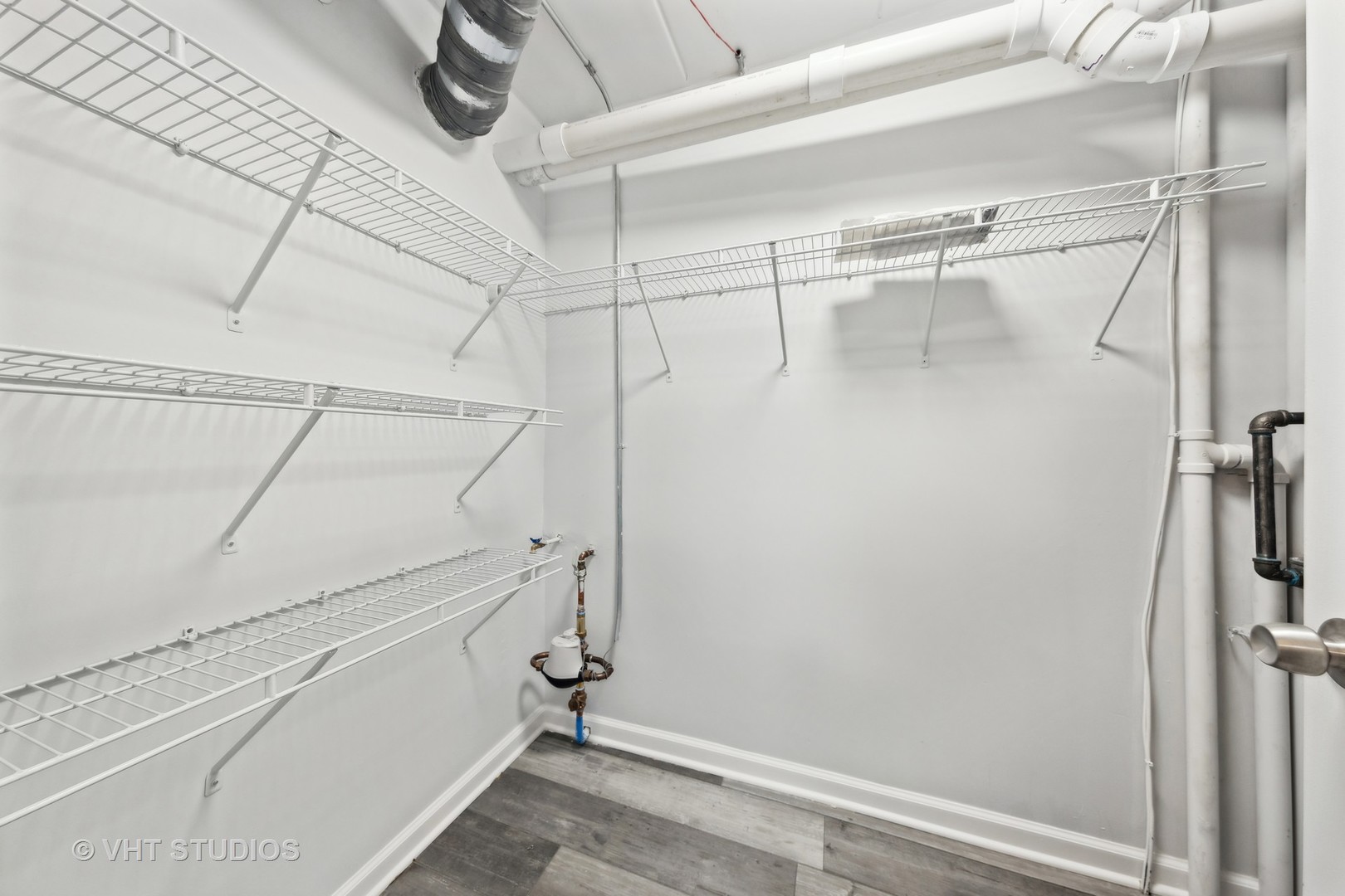 515 N Cass Avenue 1f Property Photo 11