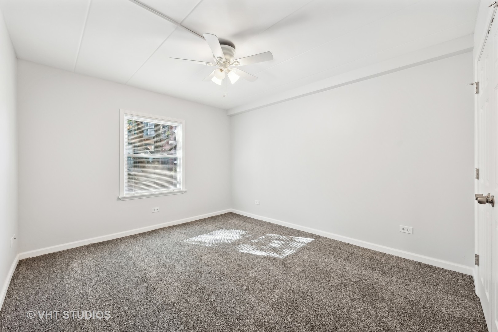 515 N Cass Avenue 1f Property Photo 15