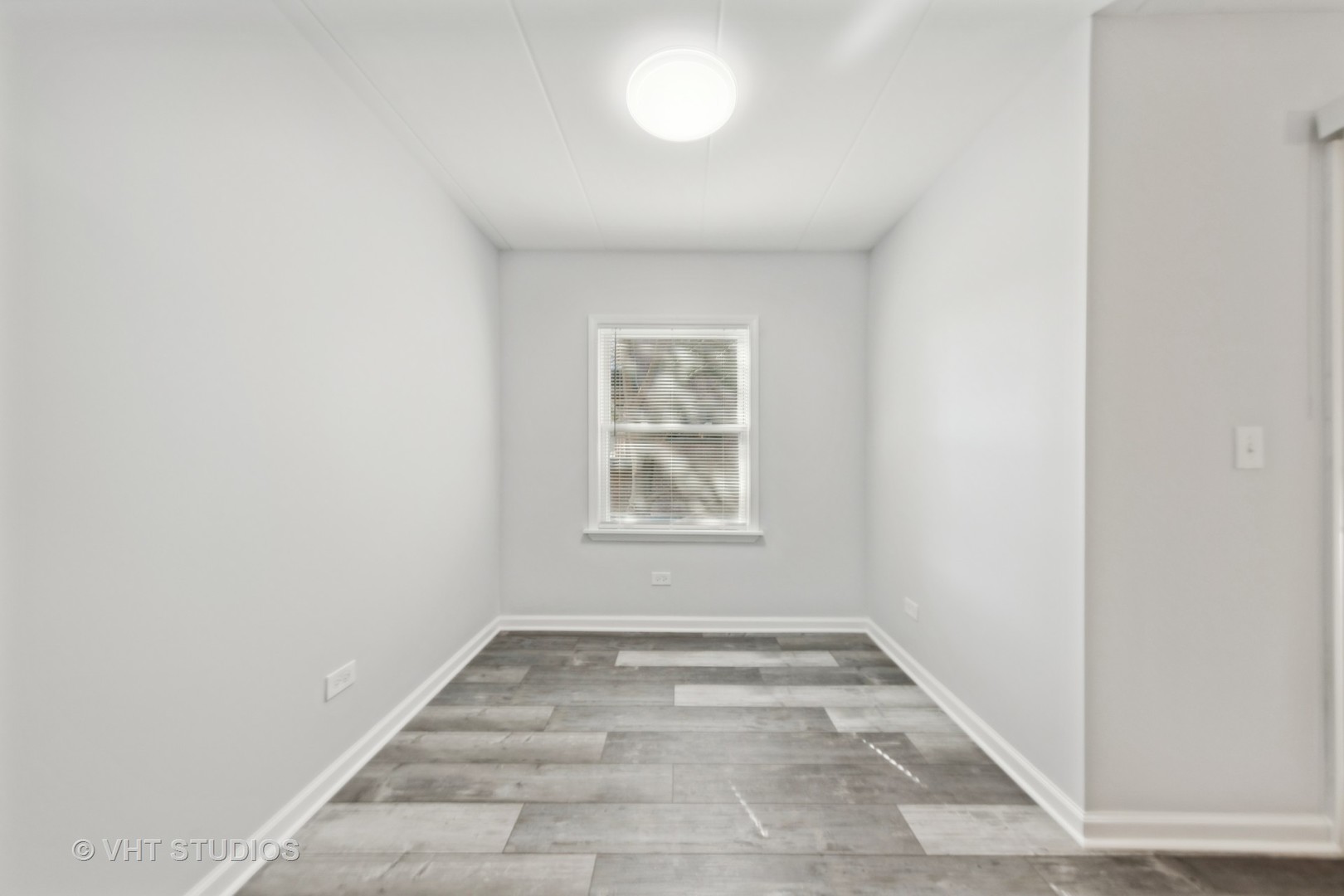 515 N Cass Avenue 1f Property Photo 17