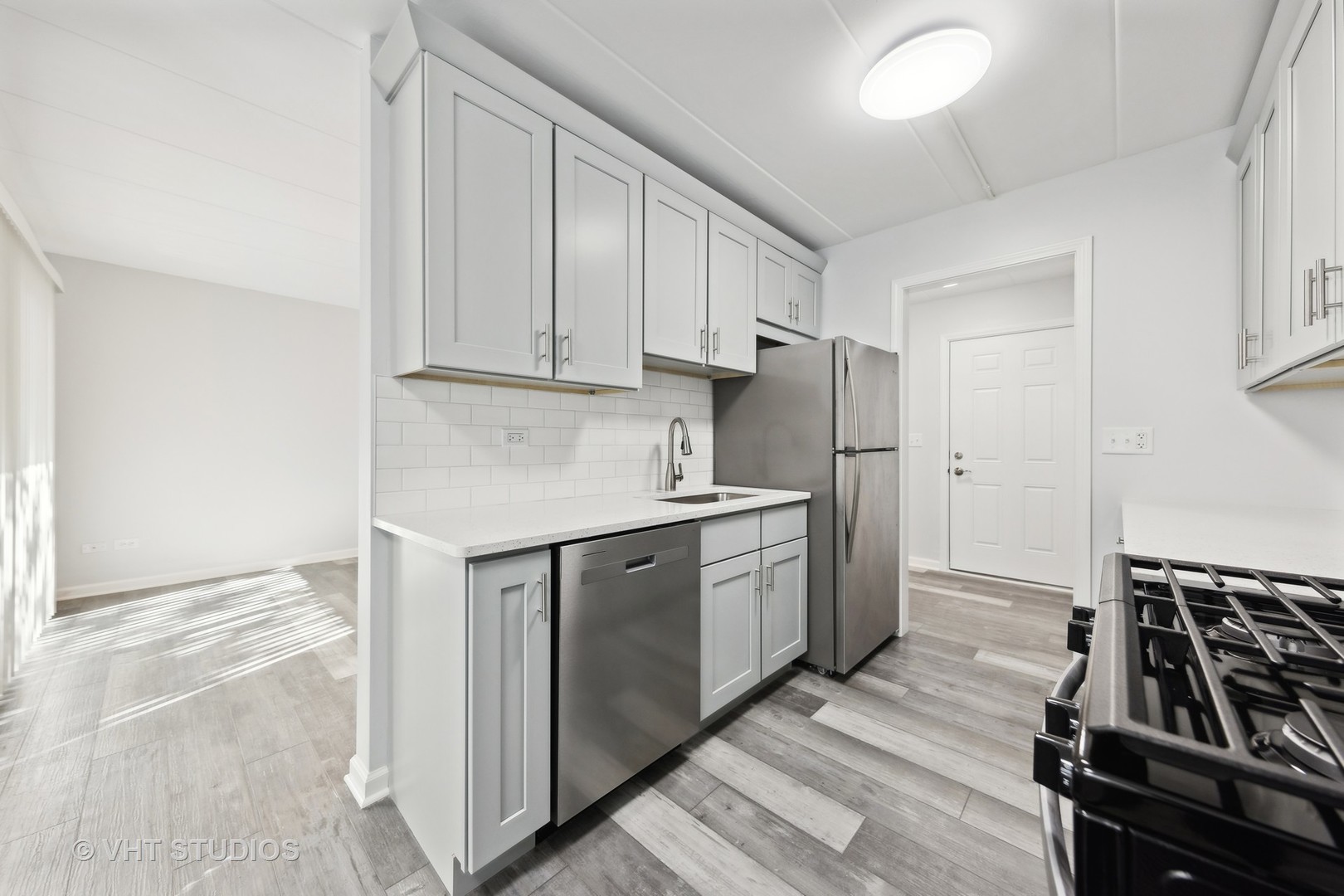 515 N Cass Avenue 1f Property Photo 18