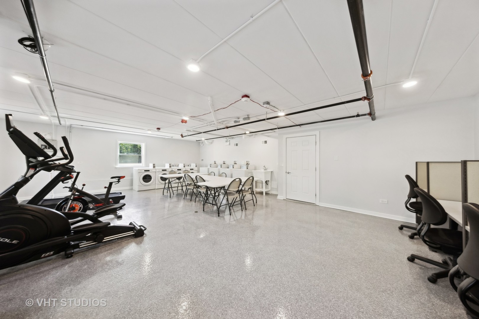 515 N Cass Avenue 1f Property Photo 24