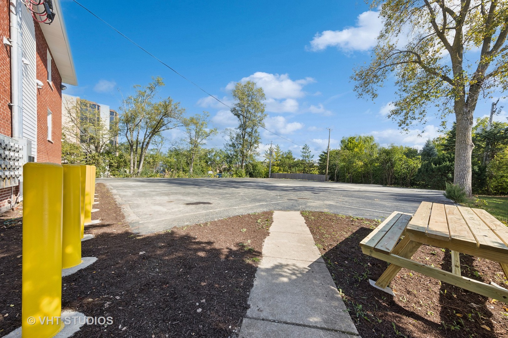 515 N Cass Avenue 1f Property Photo 25