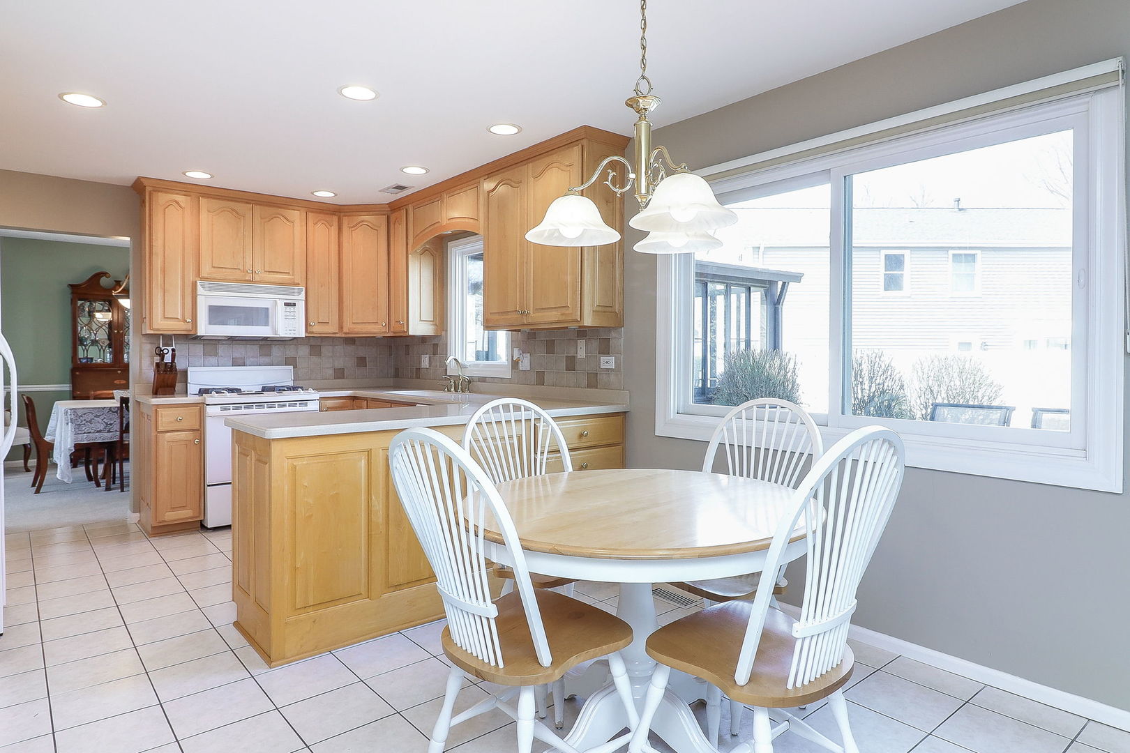 2349 Appleby Drive Property Photo 11